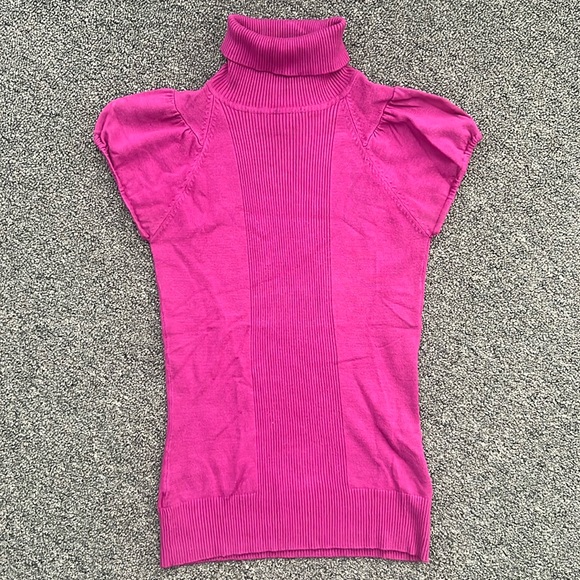 Shirt - Picture 1 of 3